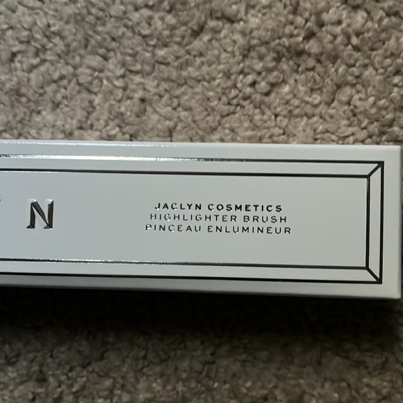 Highlighter brush - Picture 3 of 3